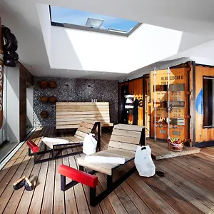 Hotel 25hours Altes Hafenamt, Hamburg